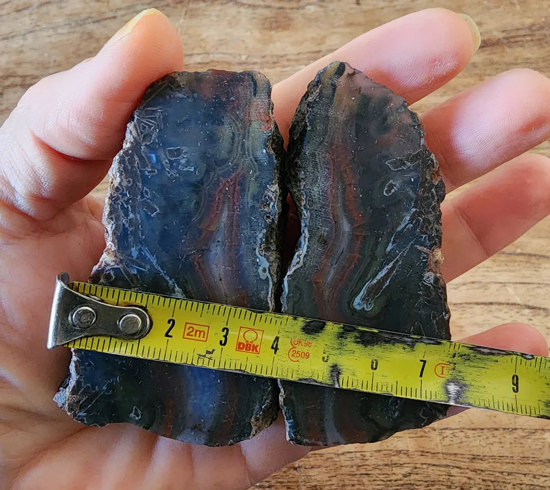 2.8 lbs Agate Stones