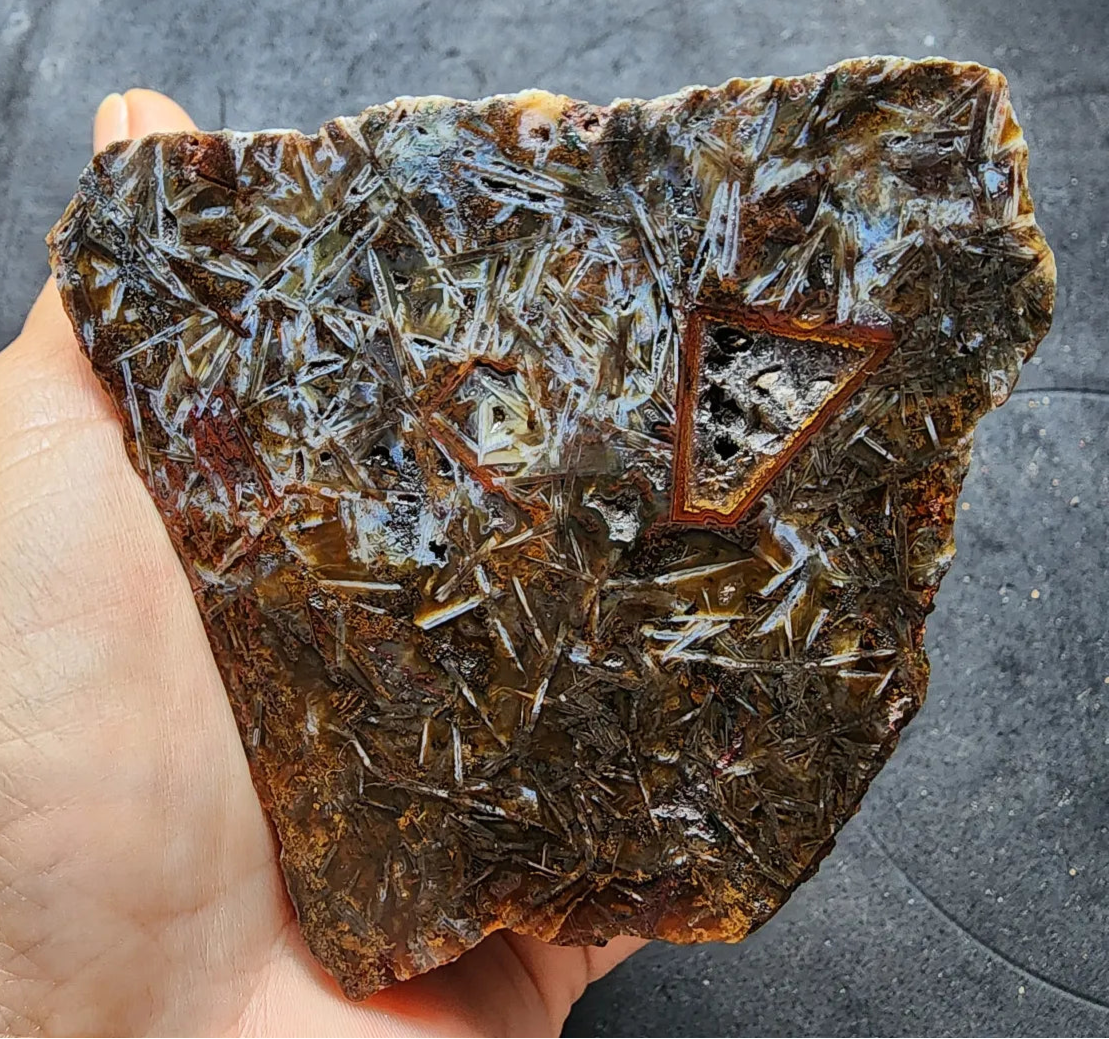 Polyhedral Agate Pair