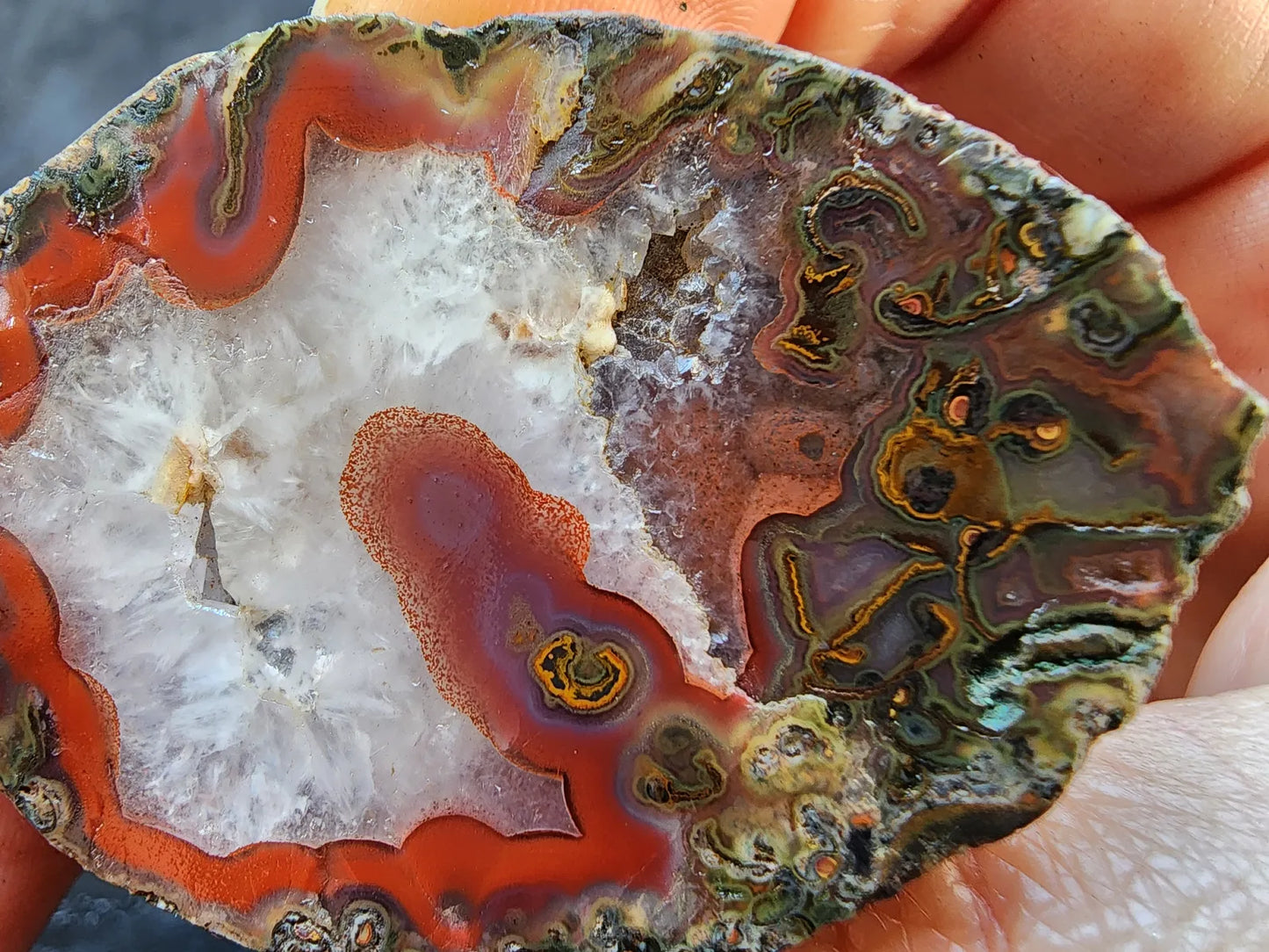 Almus Agate