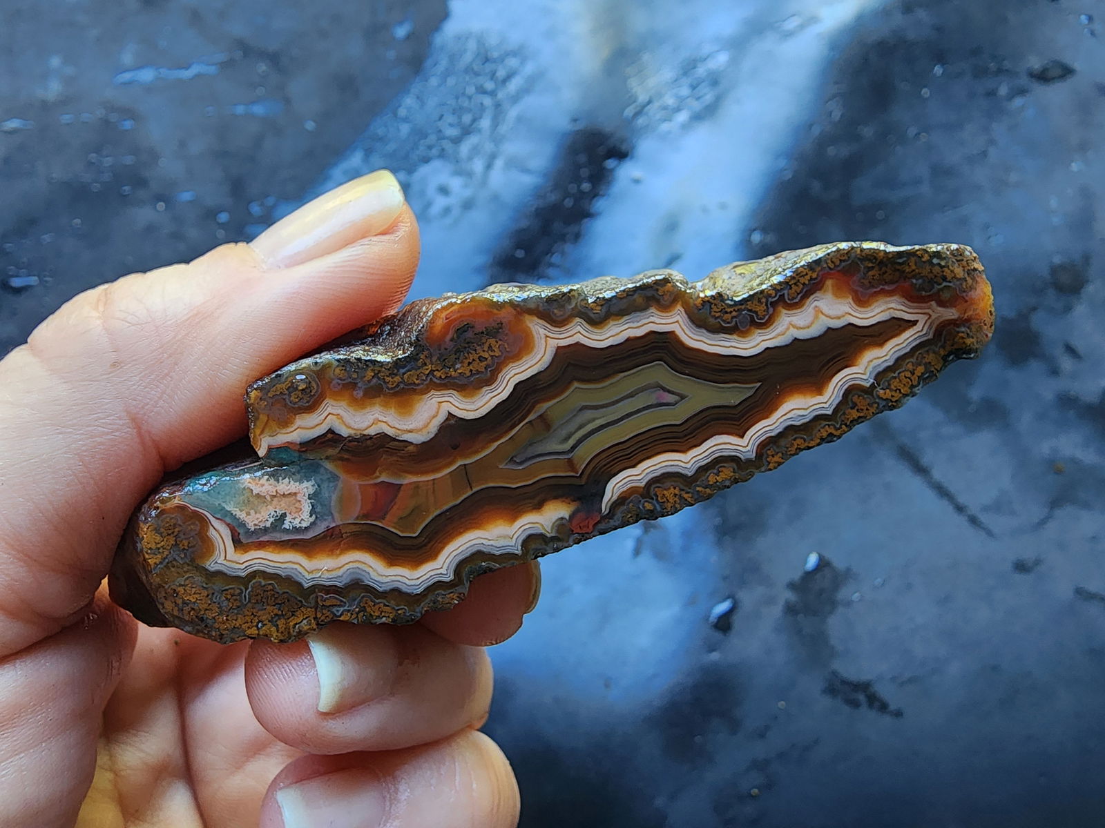 Banded & Plume Agate - We❤️Rocks