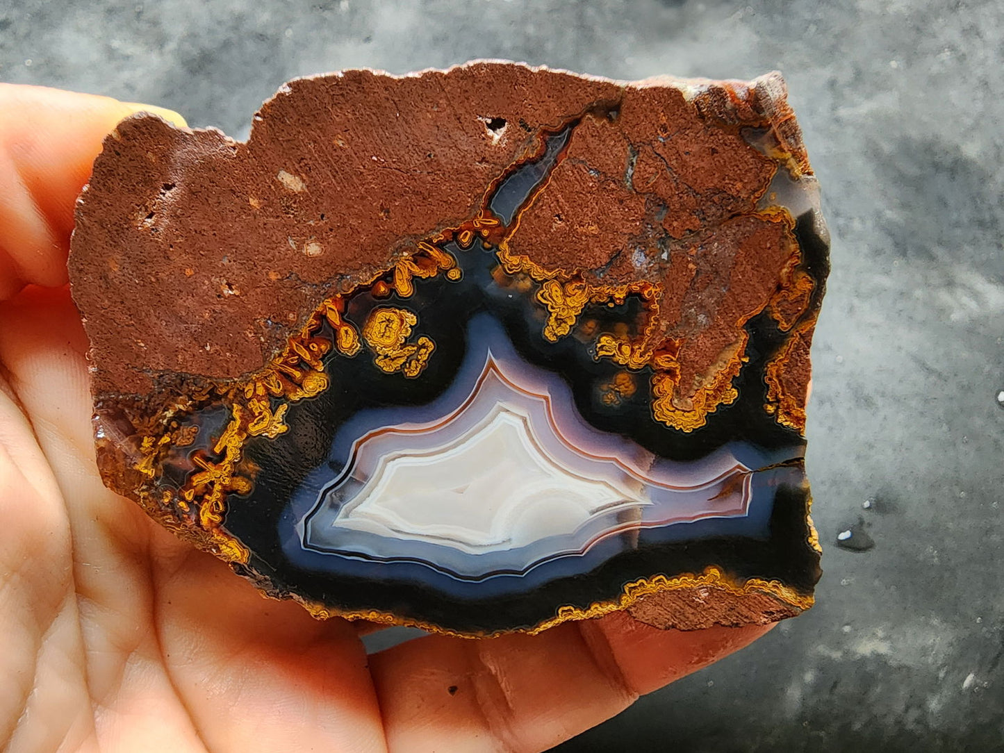 Banded & Plume Agate - We❤️Rocks