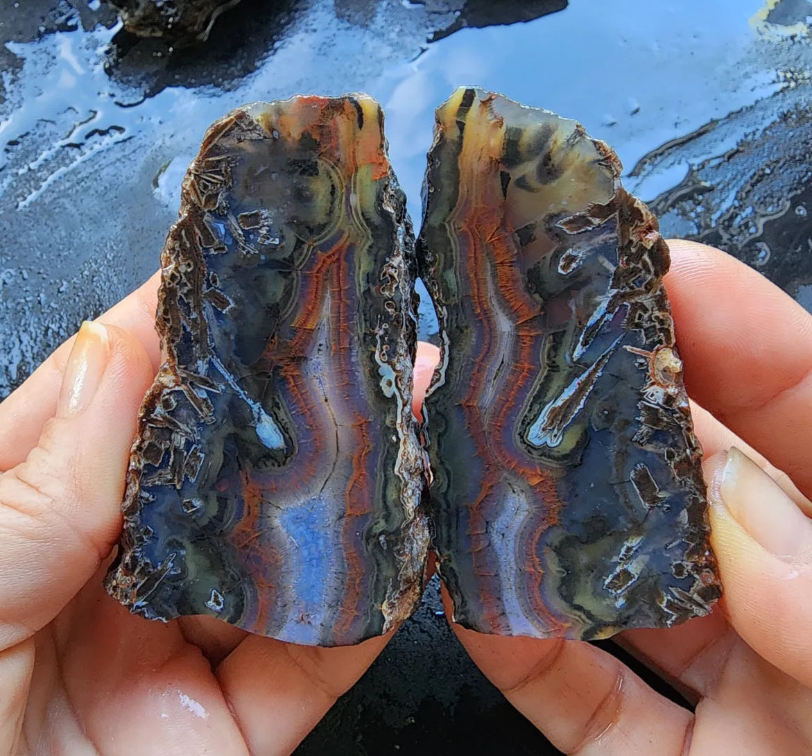 2.8 lbs Agate Stones