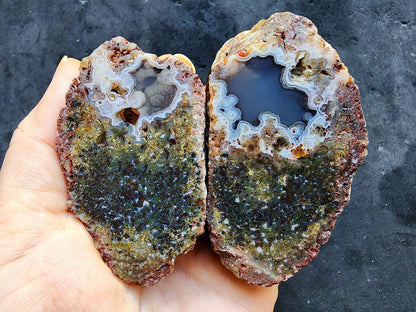 Unique Agate Pair - We❤️Rocks