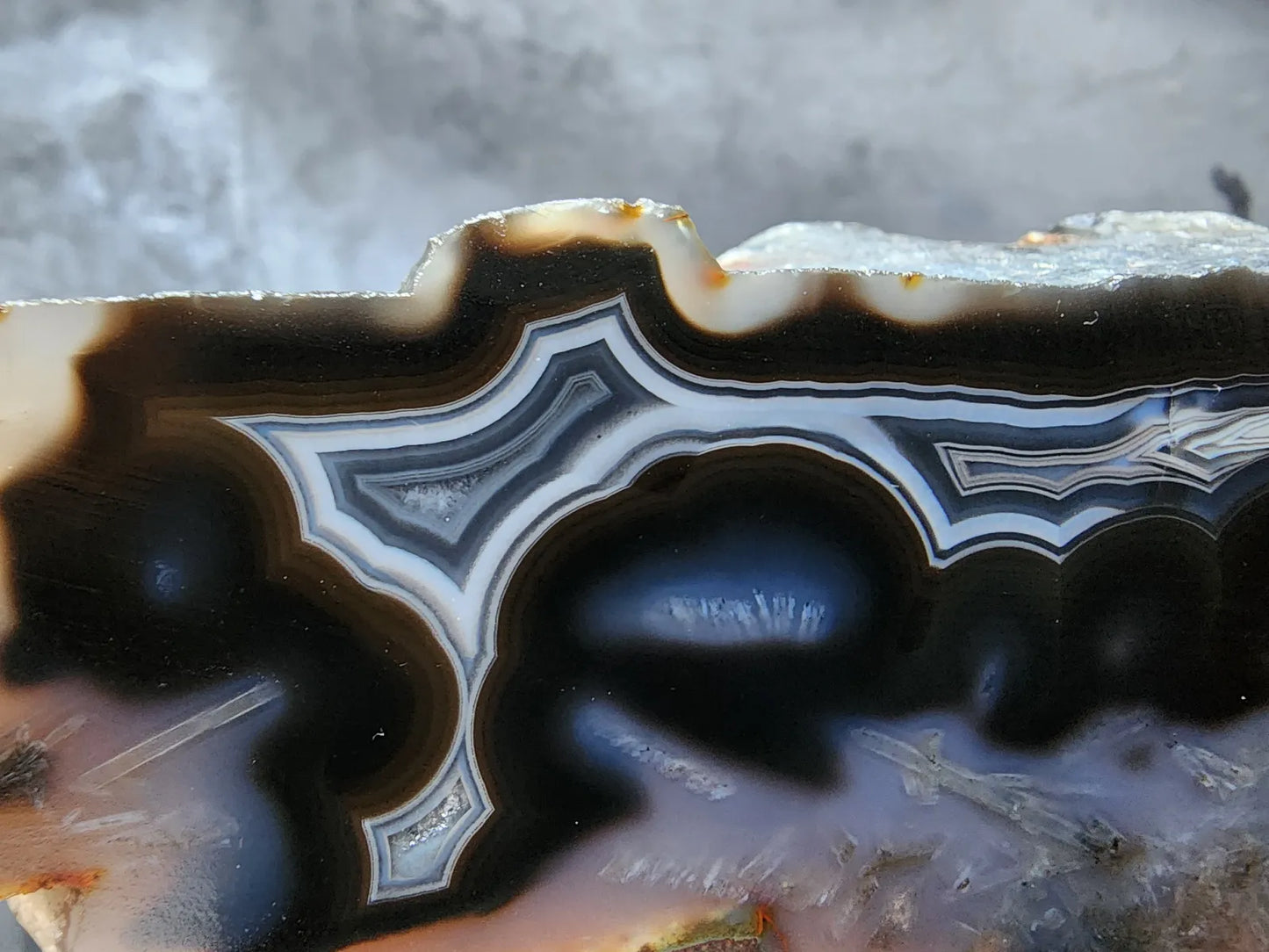 Black & White Agate