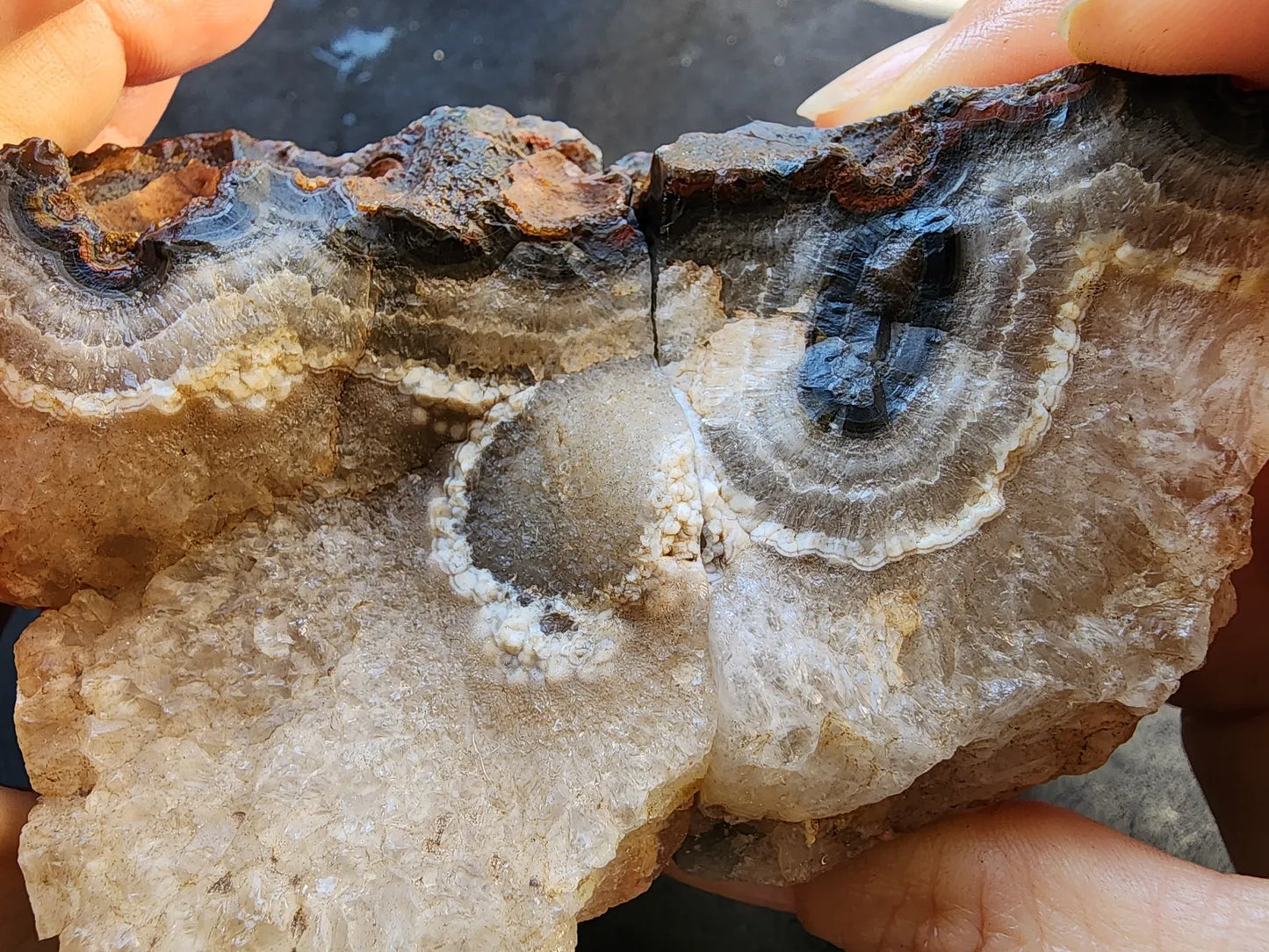 Tube Agate