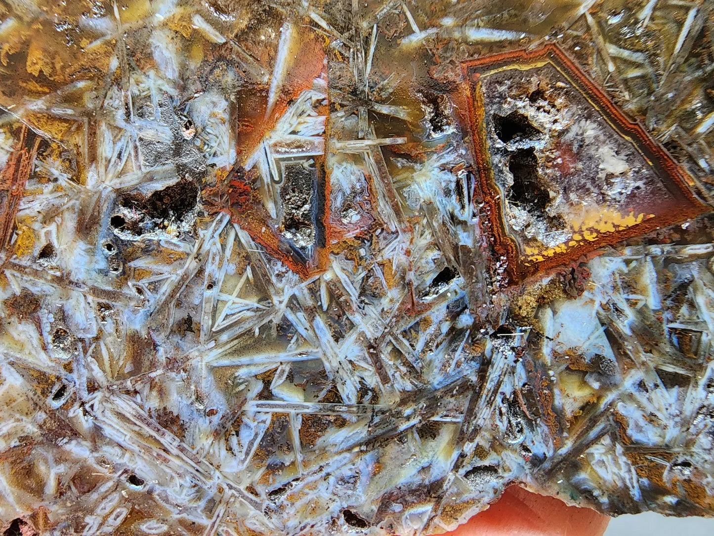 Polyhedral Agate Pair